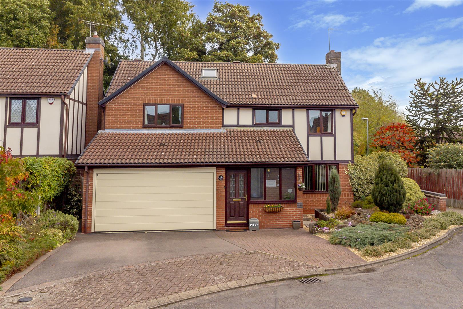 Turnberry Close, Bramcote, Nottingham Robert Ellis Estate Agents